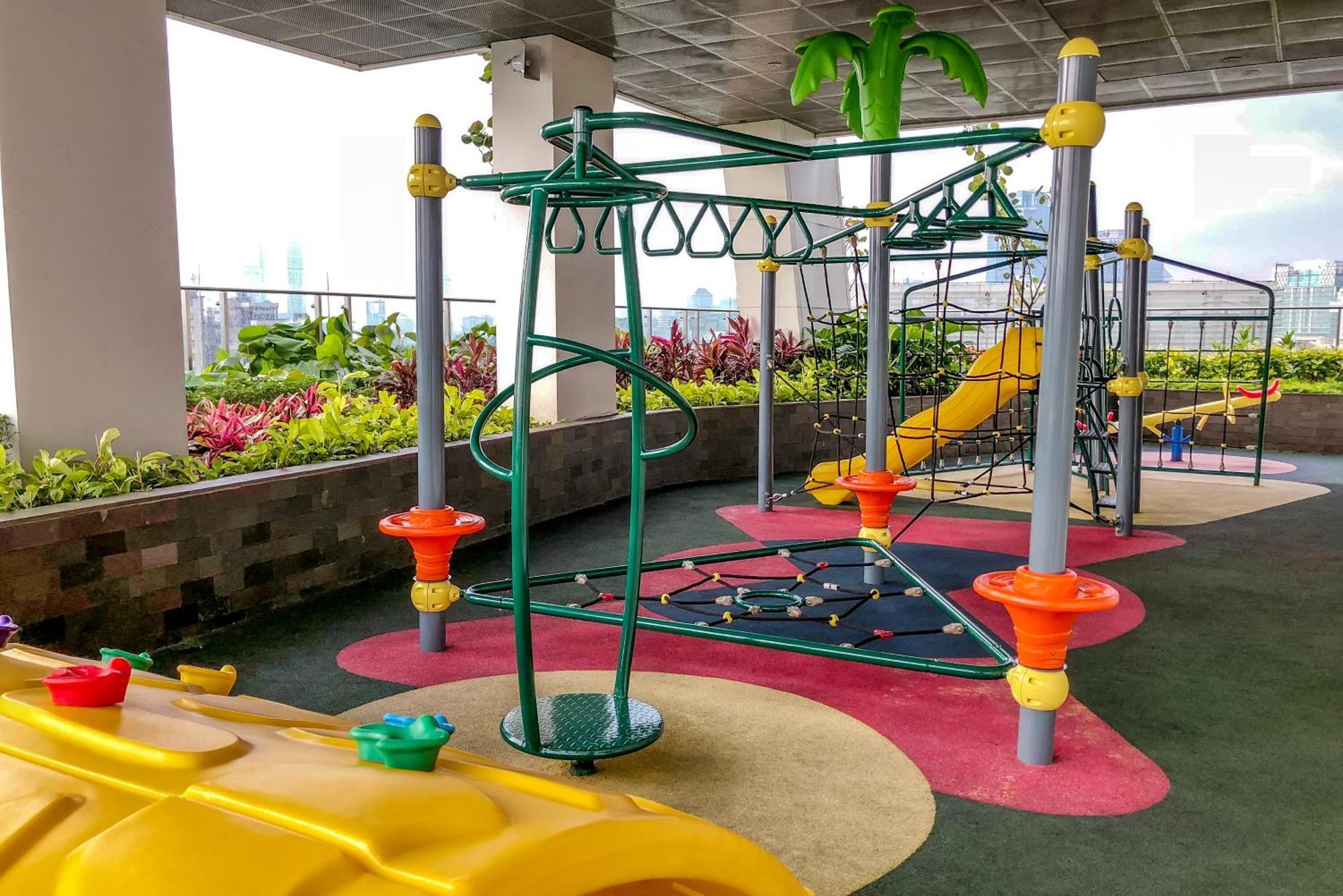 And Cozy At Menteng Park By Travelio Apartment *